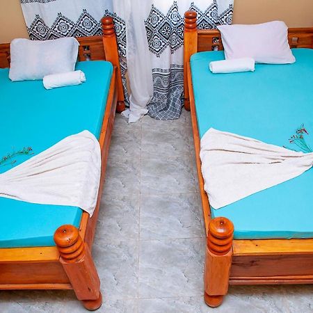 Palm Nungwi Bed & Breakfast Exterior photo
